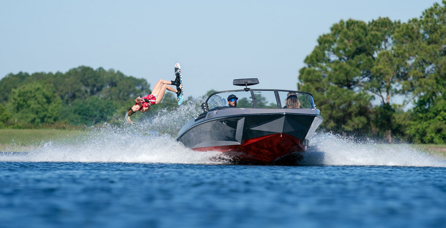 Ski Nautique Slide 377