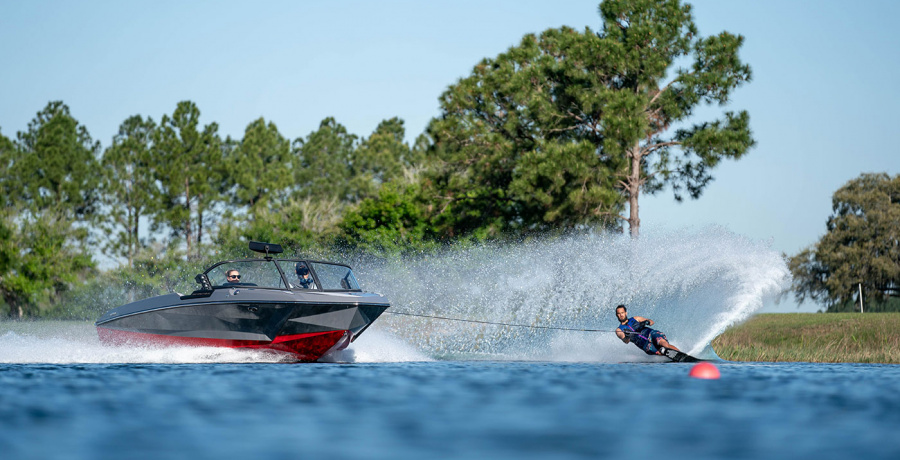 Ski Nautique Slide 379