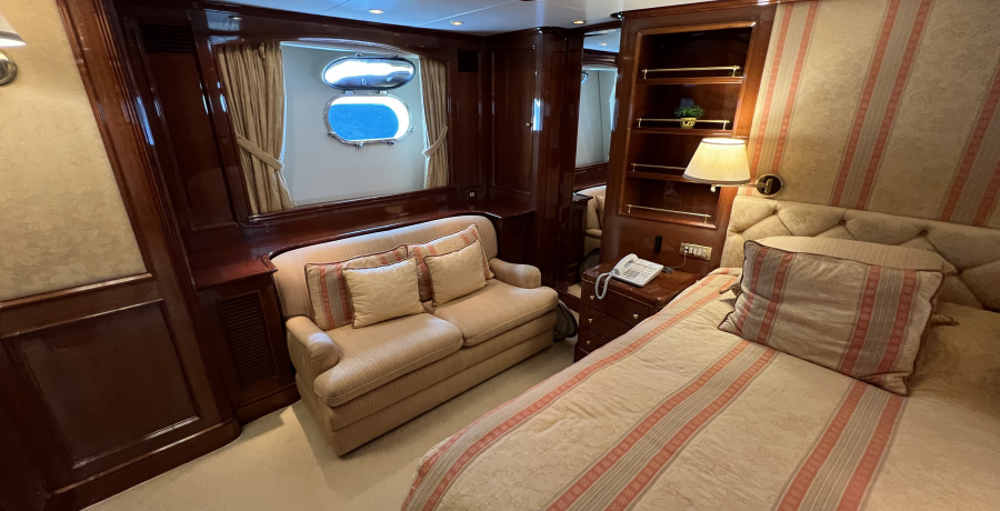 Benetti 115 Slide 671