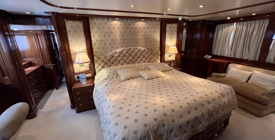 Benetti 115 Slide 673