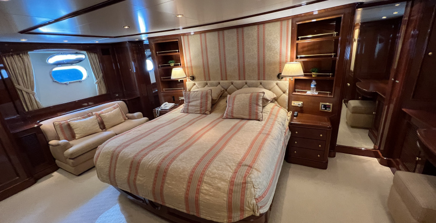 Benetti 115 Slide 674